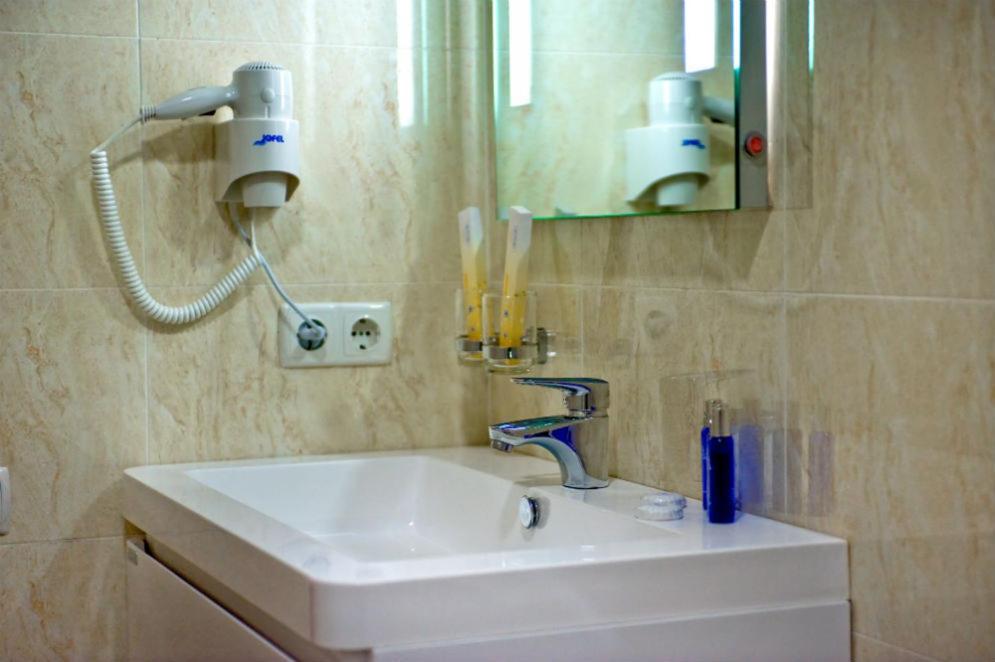 Knyazhyi Dvir Hotel Knyazhichi  Cameră foto